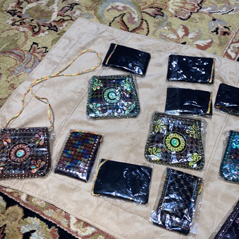 Embroidered Purses - Picture 5 of 6
